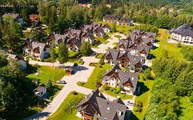 Wonder Home - Domki górskie na osiedlu dozorowanym, z kominkami i placem zabaw